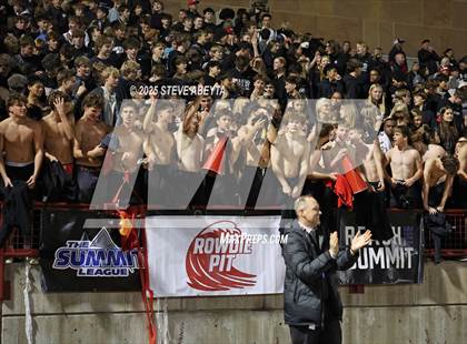 Thumbnail 1 in Regis Jesuit vs. Pine Creek (CHSAA 5A Semifinals) photogallery.