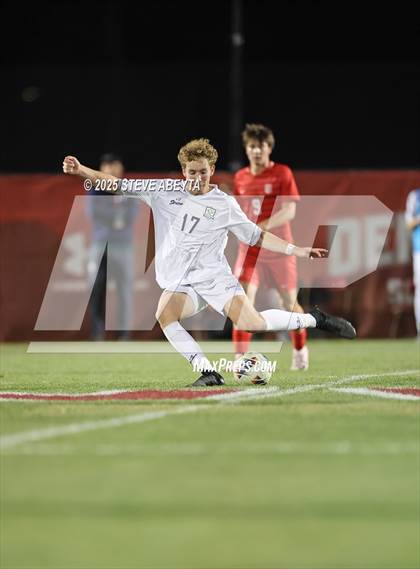 Thumbnail 1 in Regis Jesuit vs. Pine Creek (CHSAA 5A Semifinals) photogallery.