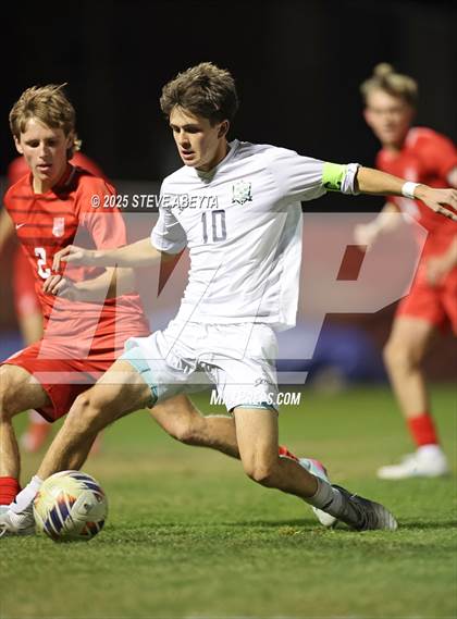 Thumbnail 1 in Regis Jesuit vs. Pine Creek (CHSAA 5A Semifinals) photogallery.