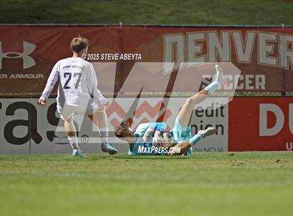 Thumbnail 2 in Regis Jesuit vs. Pine Creek (CHSAA 5A Semifinals) photogallery.