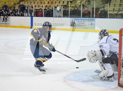 Thumbnail 2 in Vernon @ Roxbury photogallery.