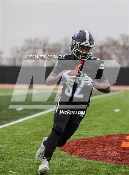 Thumbnail 3 in Frank J. Macchiarola vs Randolph Campus (PSAL 3A Semifinal) photogallery.