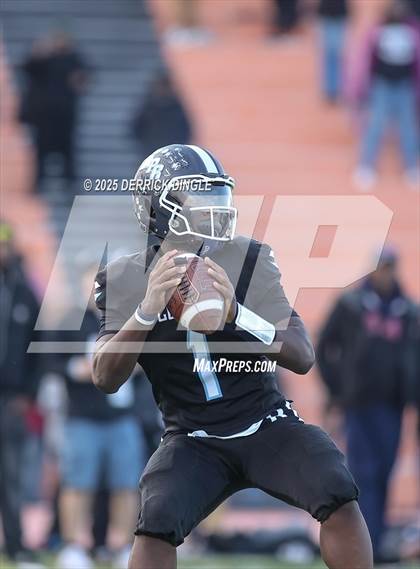 Thumbnail 2 in Frank J. Macchiarola vs Randolph Campus (PSAL 3A Semifinal) photogallery.