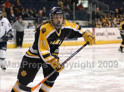 Thumbnail 2 in Hand vs Staples (Sound Tigers Harbor Yard Series) photogallery.