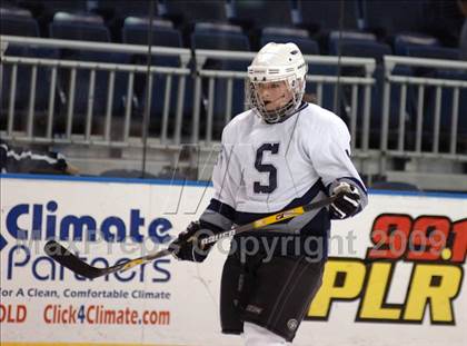 Thumbnail 3 in Hand vs Staples (Sound Tigers Harbor Yard Series) photogallery.