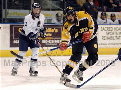 Thumbnail 2 in Hand vs Staples (Sound Tigers Harbor Yard Series) photogallery.