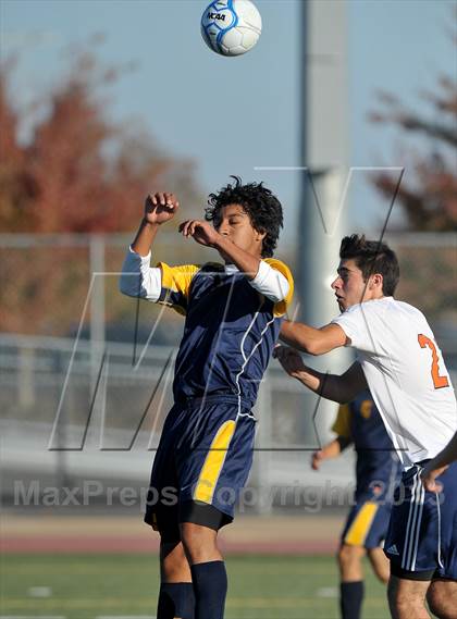 Thumbnail 3 in Gregori vs. Cosumnes Oaks (CIF SJS D2 Final) photogallery.