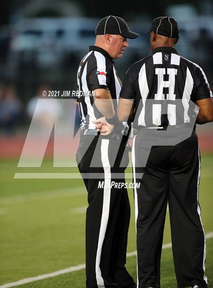 Thumbnail 3 in Leander @ Glenn photogallery.