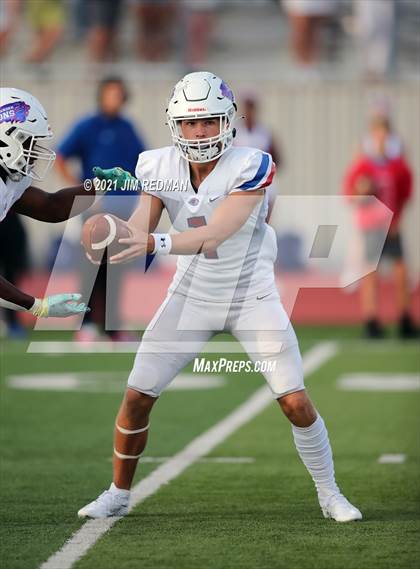 Thumbnail 1 in Leander @ Glenn photogallery.