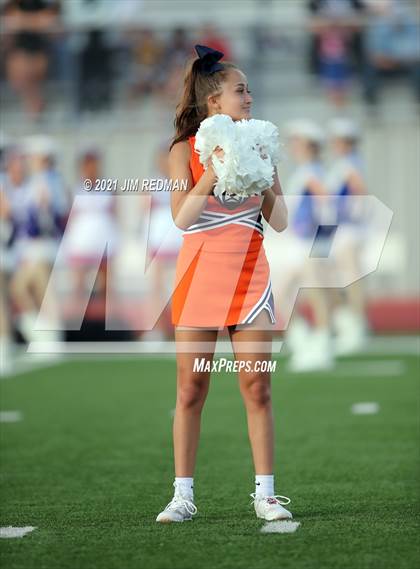 Thumbnail 1 in Leander @ Glenn photogallery.