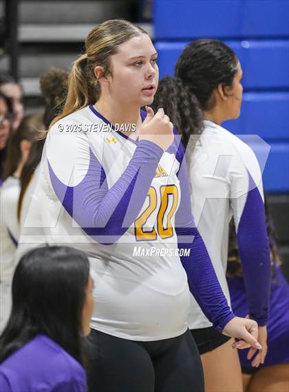 Thumbnail 1 in O'Connor vs. Mesa (House of Payne Tournament) photogallery.