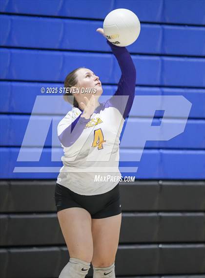 Thumbnail 3 in O'Connor vs. Mesa (House of Payne Tournament) photogallery.