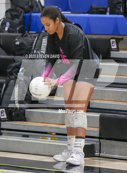 Thumbnail 3 in O'Connor vs. Mesa (House of Payne Tournament) photogallery.
