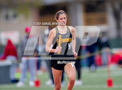 Thumbnail 3 in Harold Scott Invitational (4 x 800 relay) photogallery.