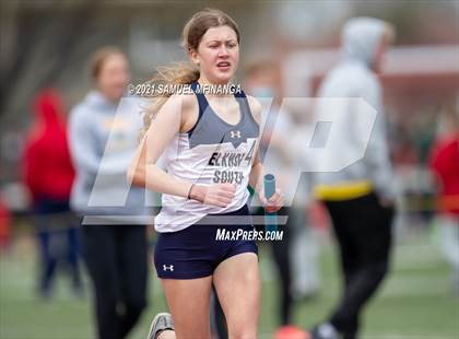 Thumbnail 1 in Harold Scott Invitational (4 x 800 relay) photogallery.