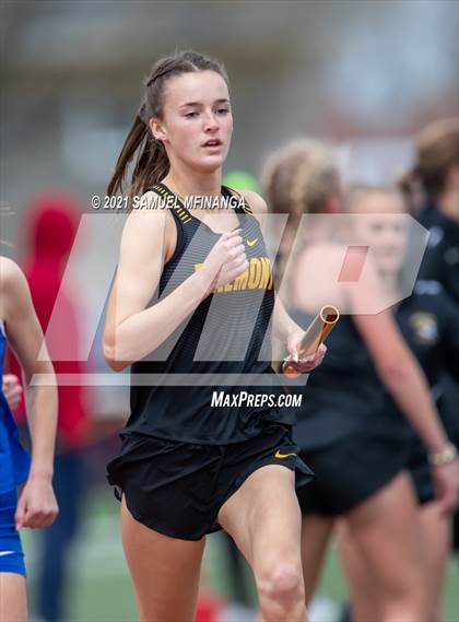 Thumbnail 2 in Harold Scott Invitational (4 x 800 relay) photogallery.
