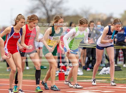 Thumbnail 2 in Harold Scott Invitational (4 x 800 relay) photogallery.