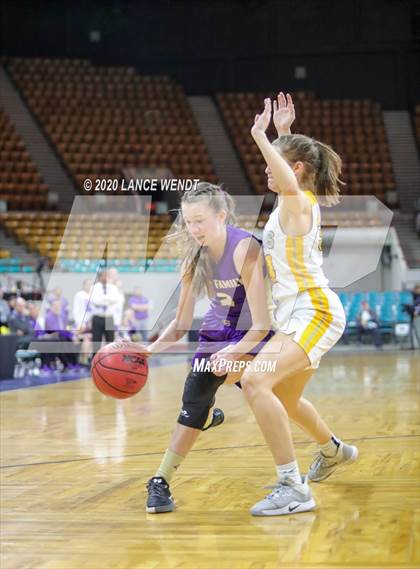 Thumbnail 2 in Holy Family vs. Green Mountain (CHSAA 4A Final Four) photogallery.