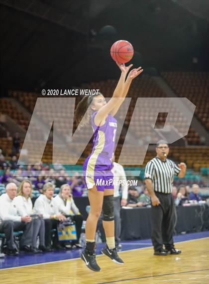Thumbnail 2 in Holy Family vs. Green Mountain (CHSAA 4A Final Four) photogallery.