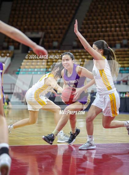 Thumbnail 3 in Holy Family vs. Green Mountain (CHSAA 4A Final Four) photogallery.