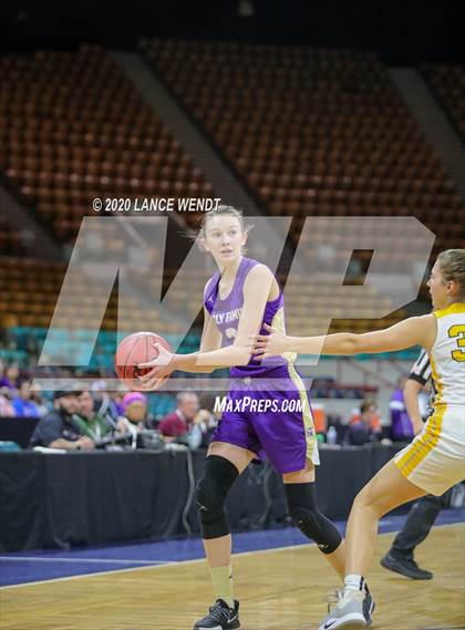 Thumbnail 3 in Holy Family vs. Green Mountain (CHSAA 4A Final Four) photogallery.