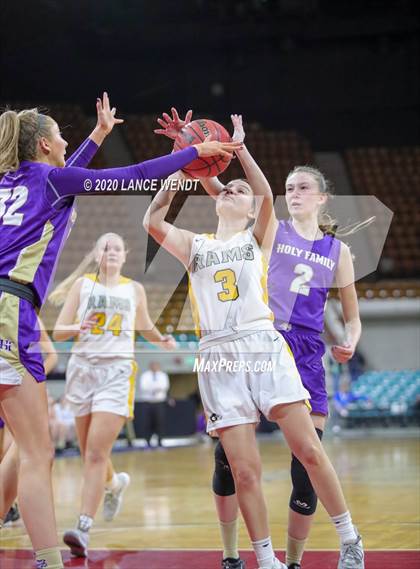 Thumbnail 3 in Holy Family vs. Green Mountain (CHSAA 4A Final Four) photogallery.