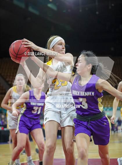 Thumbnail 1 in Holy Family vs. Green Mountain (CHSAA 4A Final Four) photogallery.