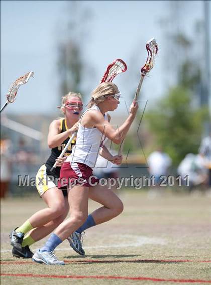 Thumbnail 2 in St. Agnes Academy v St. Stephen's Episcopal (D2 TGHSLL State Semifinal) photogallery.