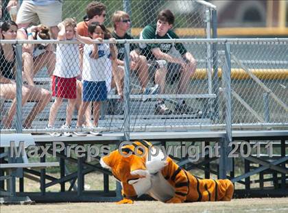 Thumbnail 2 in St. Agnes Academy v St. Stephen's Episcopal (D2 TGHSLL State Semifinal) photogallery.