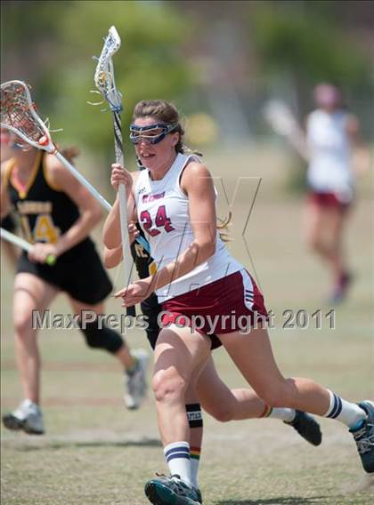 Thumbnail 2 in St. Agnes Academy v St. Stephen's Episcopal (D2 TGHSLL State Semifinal) photogallery.