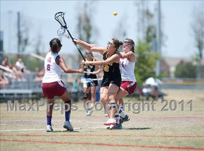 Thumbnail 3 in St. Agnes Academy v St. Stephen's Episcopal (D2 TGHSLL State Semifinal) photogallery.