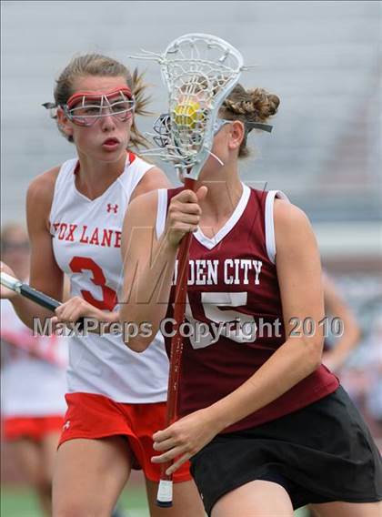 Thumbnail 3 in Garden City vs. Fox Lane (NYSPHSAA Class B Final) photogallery.