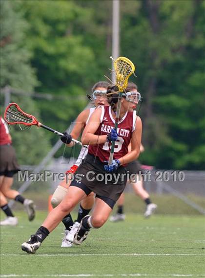 Thumbnail 2 in Garden City vs. Fox Lane (NYSPHSAA Class B Final) photogallery.