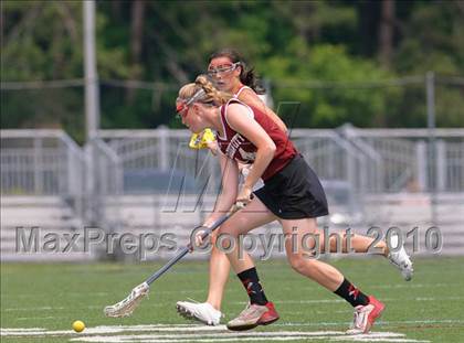 Thumbnail 3 in Garden City vs. Fox Lane (NYSPHSAA Class B Final) photogallery.