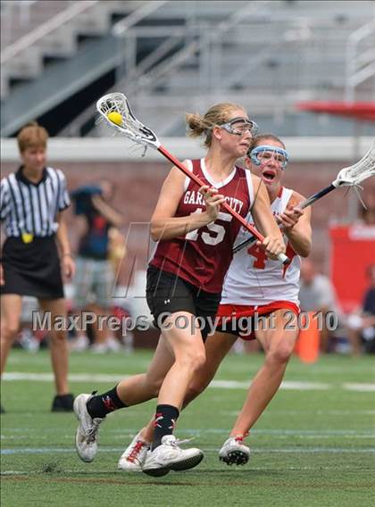 Thumbnail 3 in Garden City vs. Fox Lane (NYSPHSAA Class B Final) photogallery.