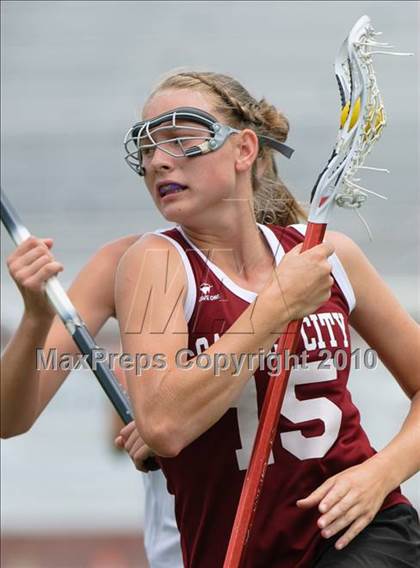 Thumbnail 1 in Garden City vs. Fox Lane (NYSPHSAA Class B Final) photogallery.