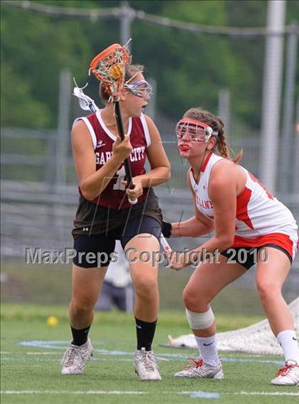 Thumbnail 3 in Garden City vs. Fox Lane (NYSPHSAA Class B Final) photogallery.