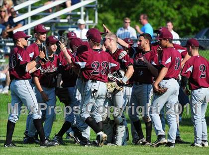 Thumbnail 2 in North Haven @ Sheehan (CIAC Class L 1st round) photogallery.