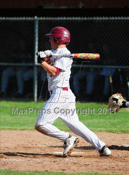 Thumbnail 3 in North Haven @ Sheehan (CIAC Class L 1st round) photogallery.