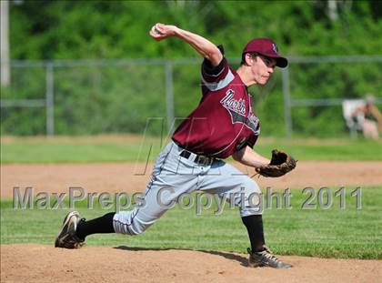 Thumbnail 3 in North Haven @ Sheehan (CIAC Class L 1st round) photogallery.