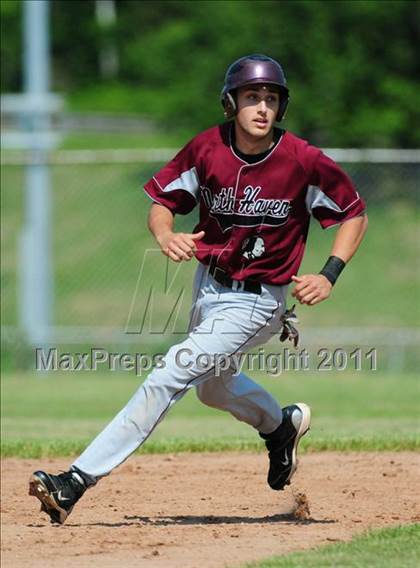 Thumbnail 3 in North Haven @ Sheehan (CIAC Class L 1st round) photogallery.
