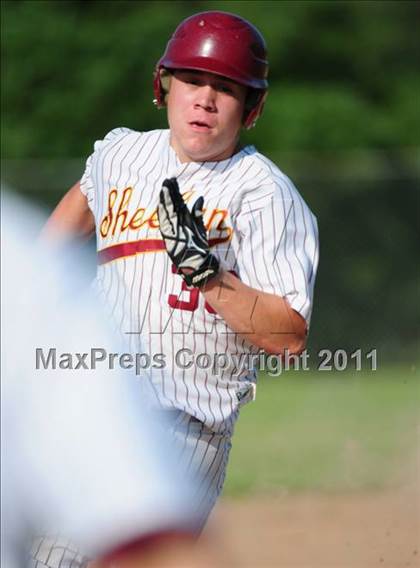 Thumbnail 3 in North Haven @ Sheehan (CIAC Class L 1st round) photogallery.