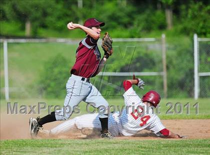 Thumbnail 2 in North Haven @ Sheehan (CIAC Class L 1st round) photogallery.