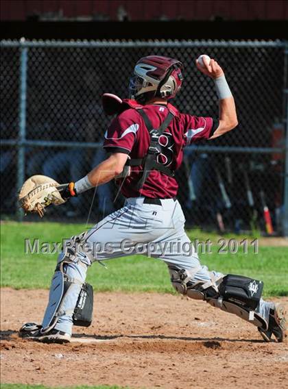 Thumbnail 3 in North Haven @ Sheehan (CIAC Class L 1st round) photogallery.
