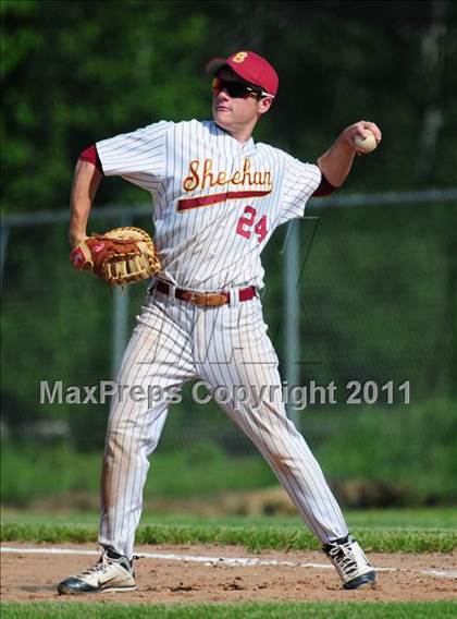 Thumbnail 1 in North Haven @ Sheehan (CIAC Class L 1st round) photogallery.