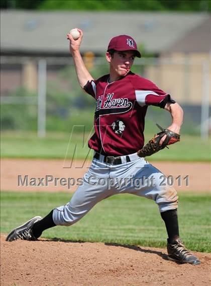 Thumbnail 3 in North Haven @ Sheehan (CIAC Class L 1st round) photogallery.