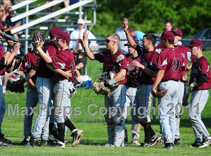 Thumbnail 3 in North Haven @ Sheehan (CIAC Class L 1st round) photogallery.