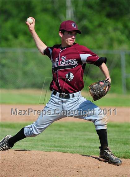 Thumbnail 3 in North Haven @ Sheehan (CIAC Class L 1st round) photogallery.