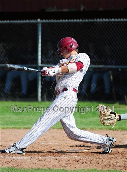 Thumbnail 2 in North Haven @ Sheehan (CIAC Class L 1st round) photogallery.
