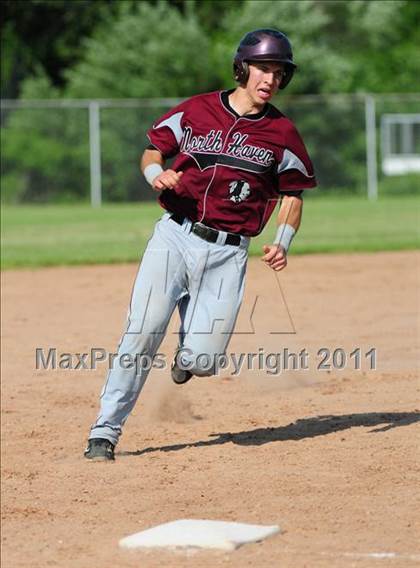 Thumbnail 3 in North Haven @ Sheehan (CIAC Class L 1st round) photogallery.